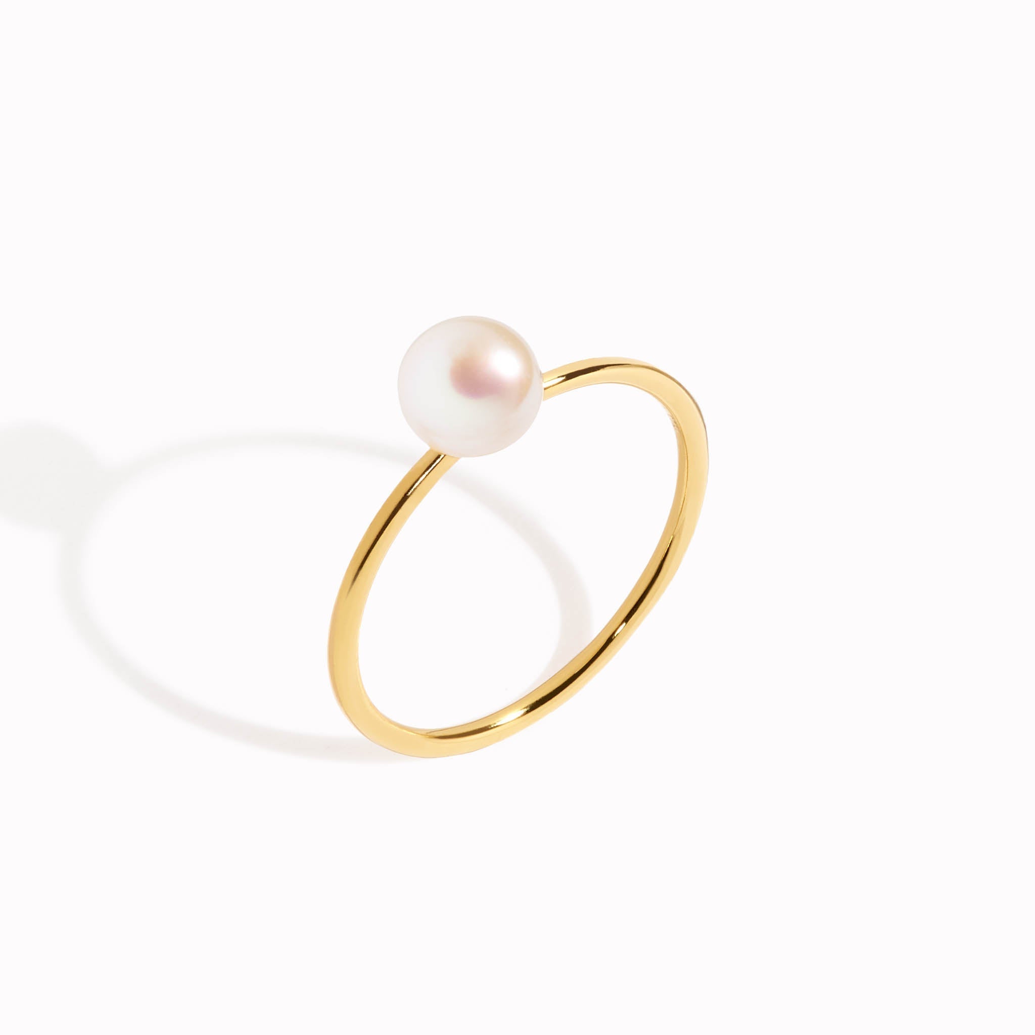 14K Gold Classic Freshwater Pearl Band Ring