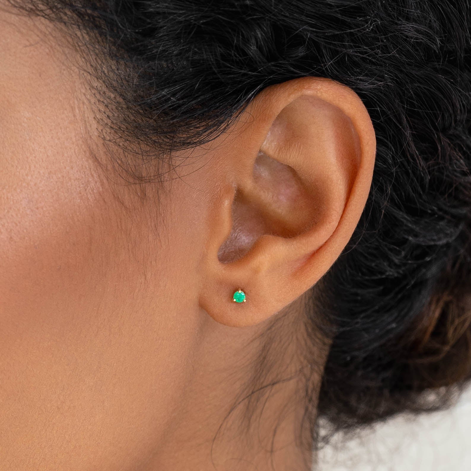 14K Gold Emerald Essence Stud Earrings