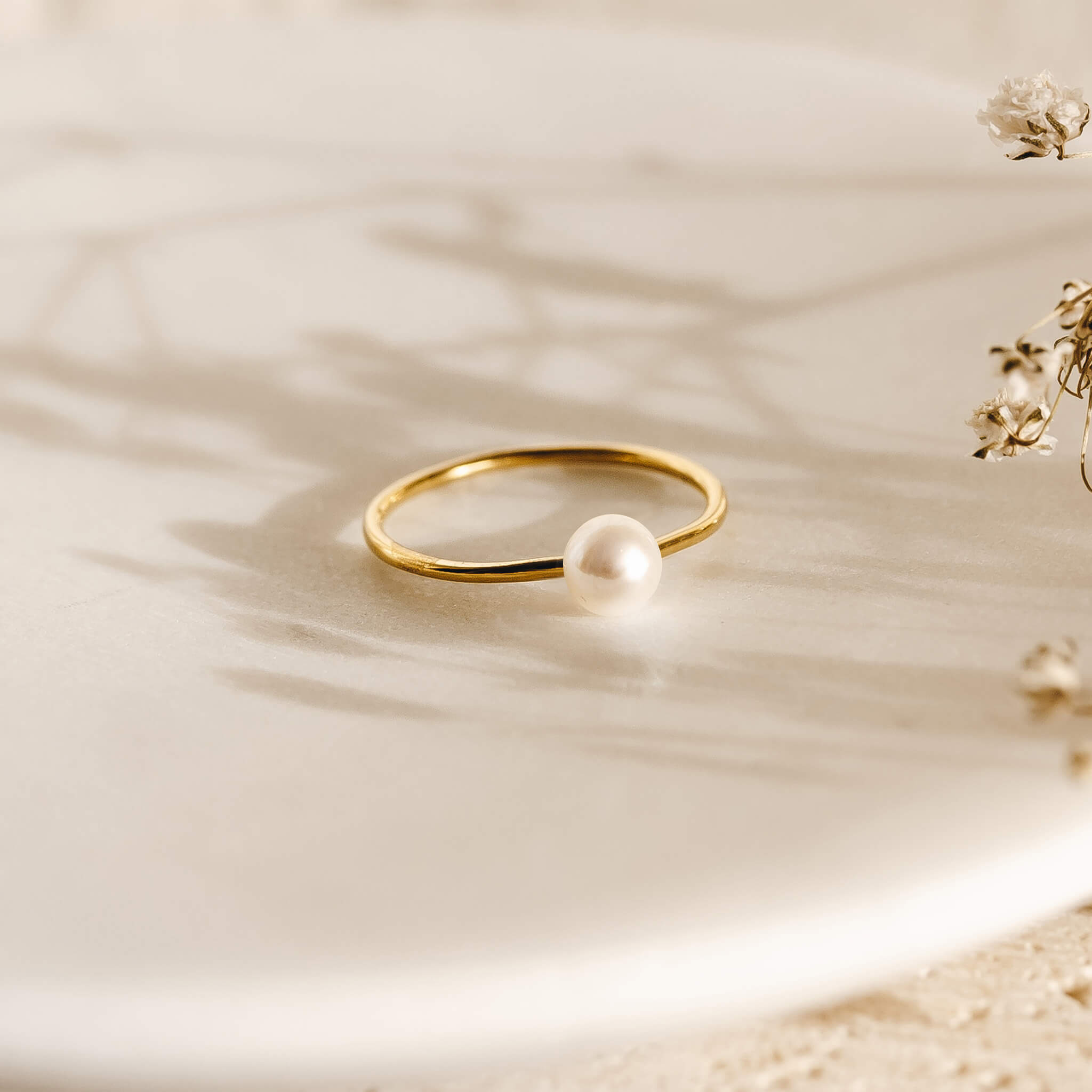 14K Gold Classic Freshwater Pearl Band Ring